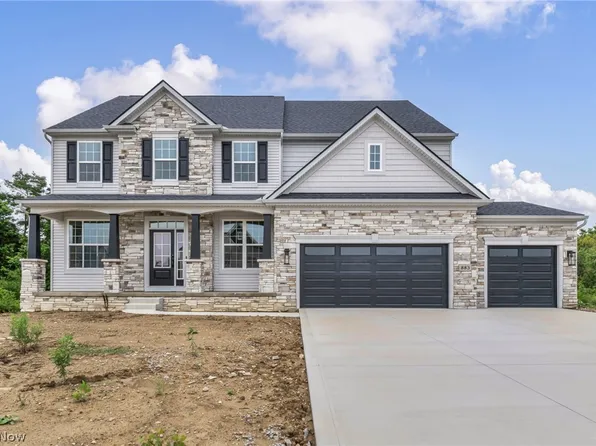 883 White Willow Ln, Brunswick, OH 44212