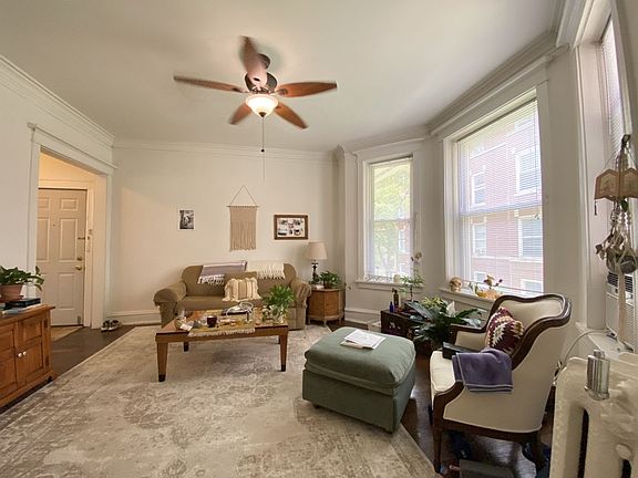 4th image of 714 W Waveland Ave #718-2N