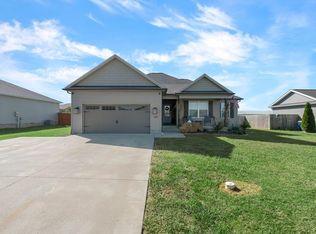607 Cypress Dr, Franklin, KY 42134