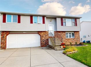 113 Hillpine Rd, Buffalo, NY 14227