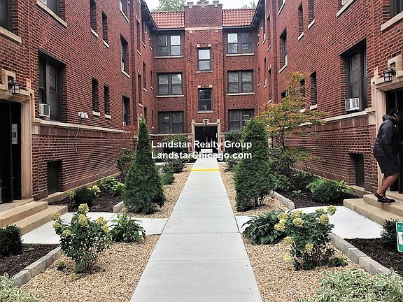 4th image of 2641 N Spaulding Ave APT 2E