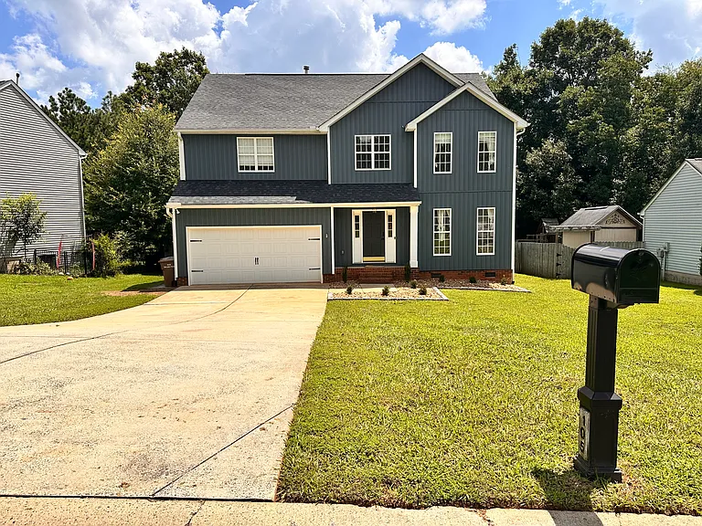 105 Summerwood Pl — Photo 1