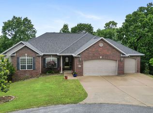 14203 Andover Ln, Rogers, AR 72756