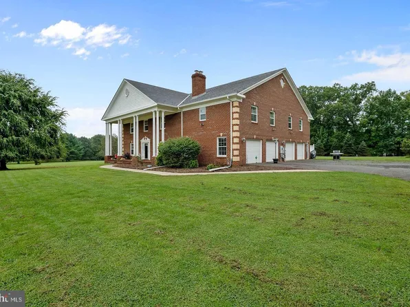 4740 Angus Dr, Gainesville, VA 20155