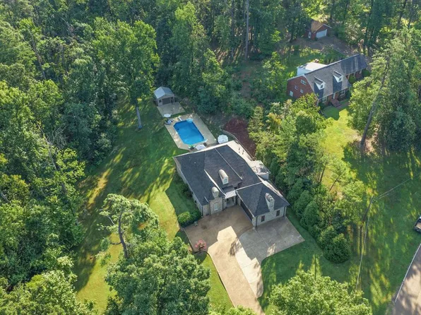103 Turtle Creek Dr, Batesville, MS 38606