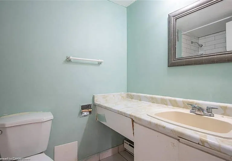 71 Vanier Dr #211 — Photo 7