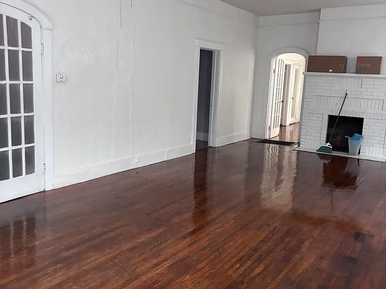 715 Spanish Town Rd #1 — Photo 9