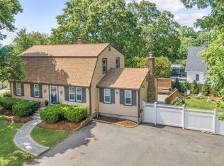 50 Friend St, Weymouth, MA 02189