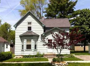 110 W 15th St, Traverse City, MI 49684
