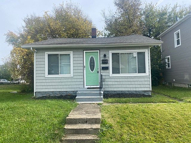 1st image of 998 Seymour Ave
