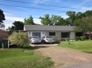 706 Alamo St, West Columbia, TX 77486