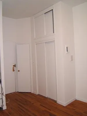 Rented by Keller Williams NYC | media 6