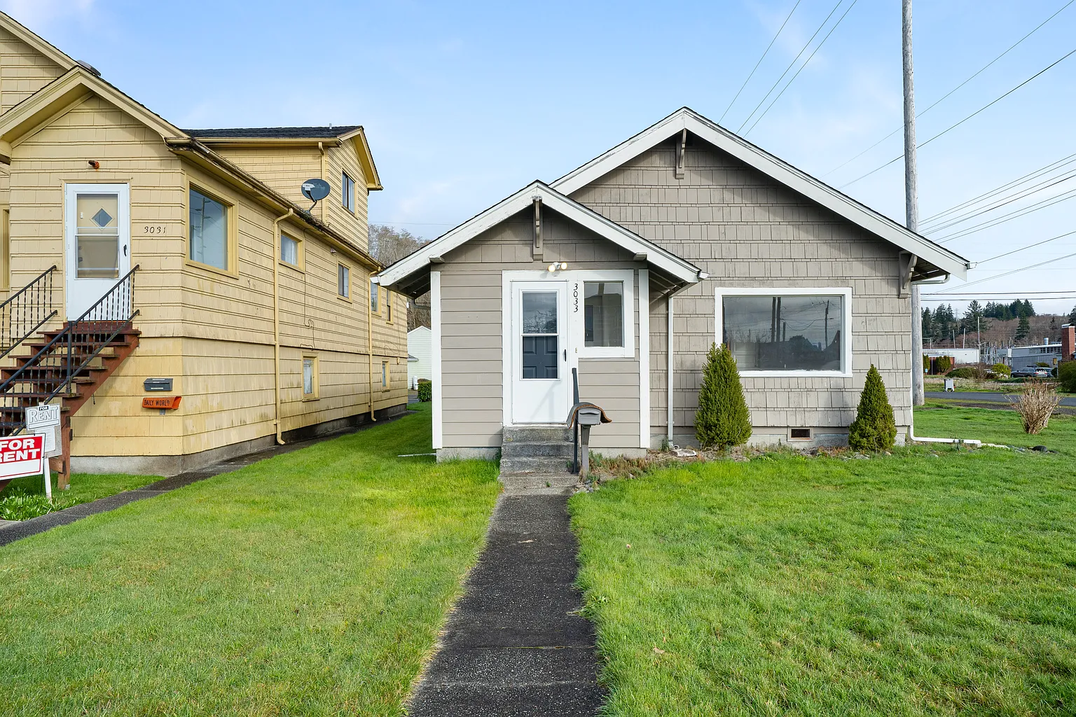 3033 Sumner Ave photo 1