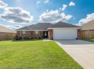 3808 Bridgeton St, Springdale, AR 72762