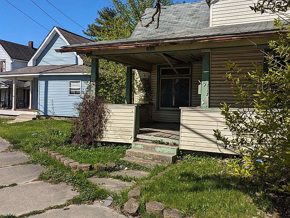 2nd image of 3640 S Washington St