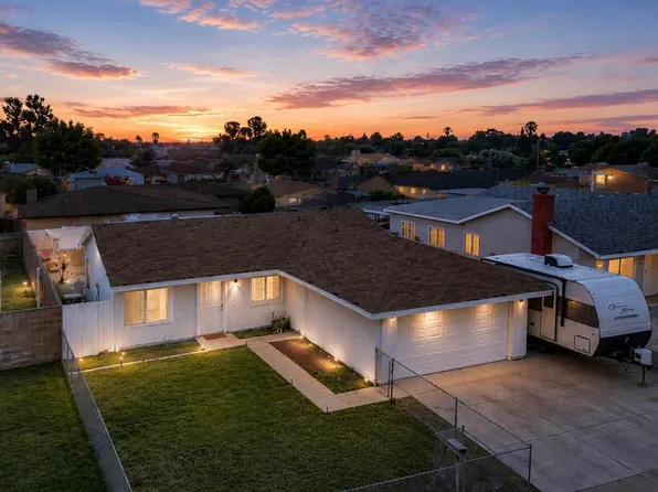 2229 W Avenue K13, Lancaster, CA 93536