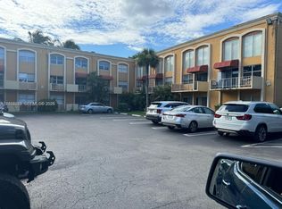 Venetain Garden, Hialeah, FL 33015
