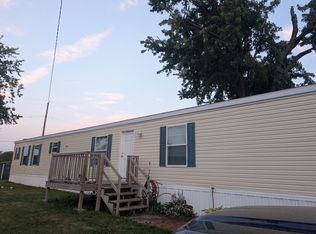 27 Gingry Ln, Glenwood, IA 51534