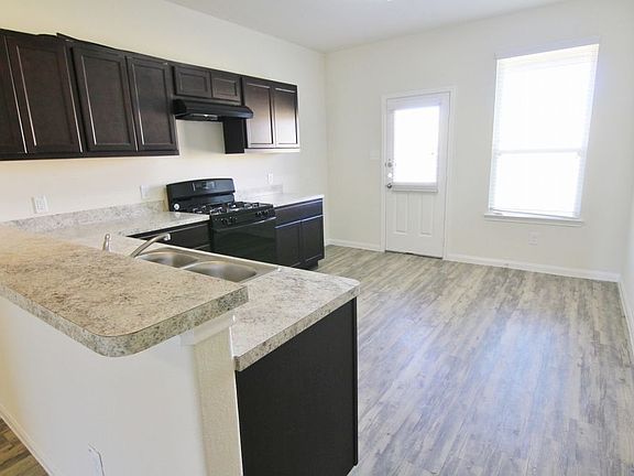 4th image of 18170 Bethany Manor Ct