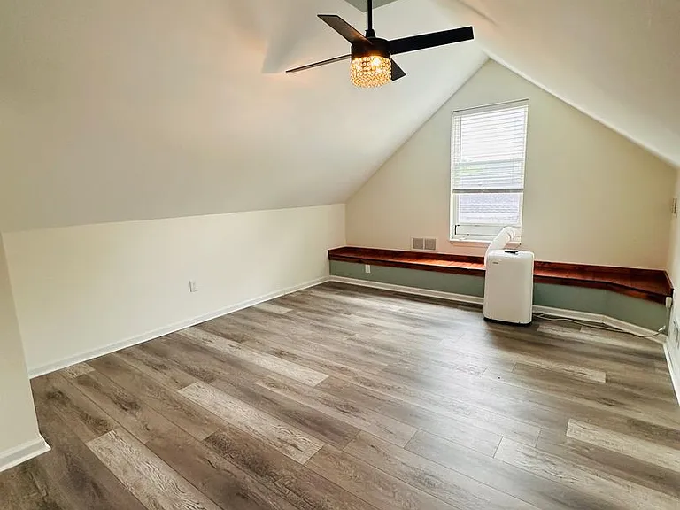 506 E Ormsby Ave — Photo 27
