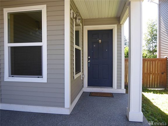 2nd image of 11816 24th St SE