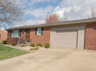 758 Rogers Rd, Villa Hills, KY 41017