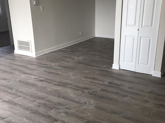 4th image of 10735 Green Meadows Dr APT 2C