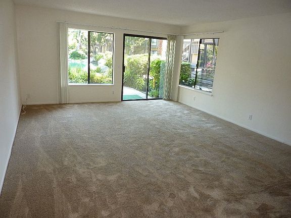 2nd image of 13974 Edgewater Dr