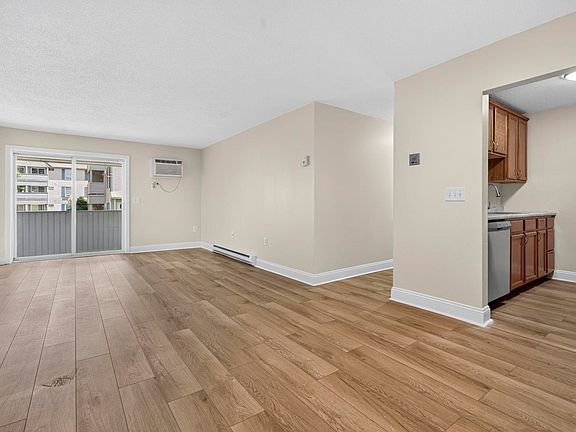 4th image of 108 Eastern Avenue #201