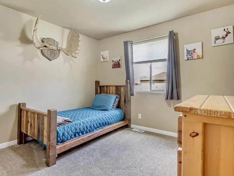 2254 S Baxter Dr — Photo 18