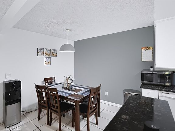 4th image of 1101 W Macarthur Blvd Unit 157