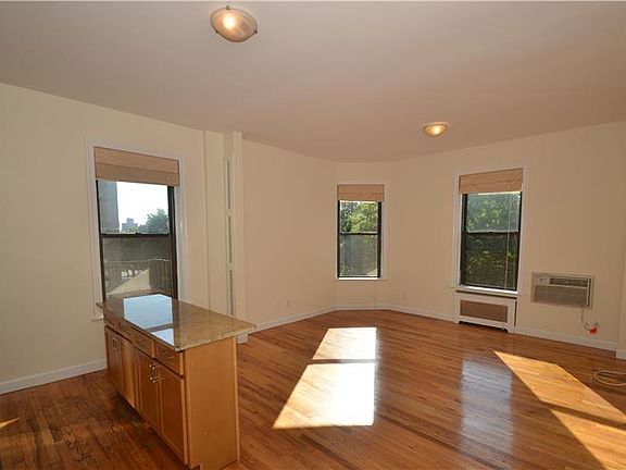 4th image of 477 Central Park W APT 4F