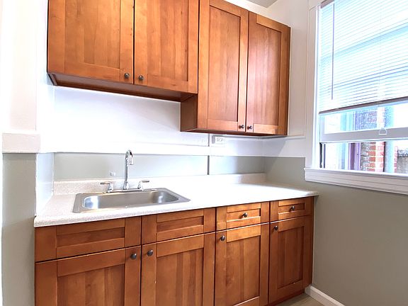 2nd image of 730 Ofarrell St APT 12