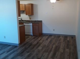 3615 Landeco Ln APT 7B, Grand Forks, ND 58201