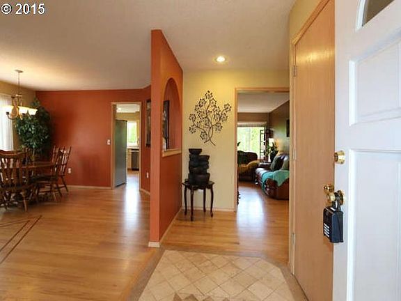 2nd image of 8412 NE 64th Cir