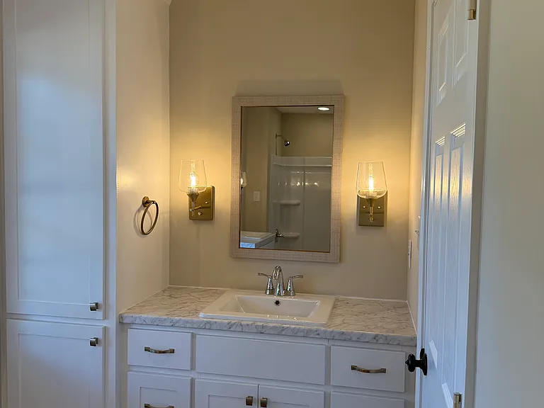 238 Cloverdale Pl — Photo 14