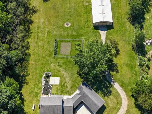 8245 Kier Rd, Clarkston, MI 48348