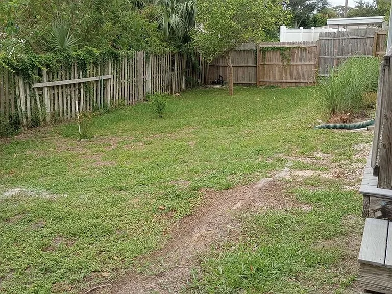 462 Magnolia St — Photo 23
