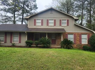 4748 N Stratford Oaks Dr, Macon, GA 31210