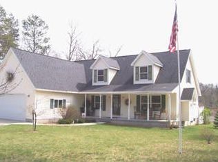 12075 Dennis St, Atlanta, MI 49709