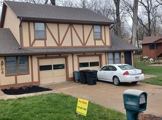704 S 40th St, Saint Joseph, MO 64507