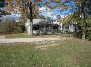 7831 Lakeshore Rd, Lexington, MI 48450