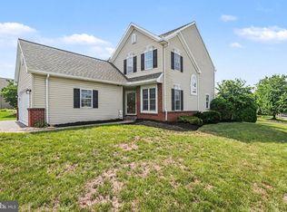 470 Oak Ln, Palmyra, PA 17078