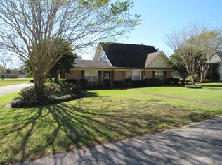 304 Colby Dr, Abbeville, LA 70510