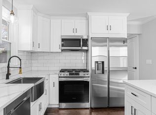 78 Rena Pl, Fairfield, CT 06825