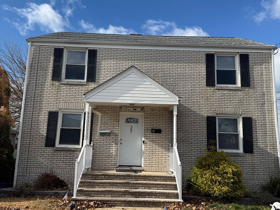1st image of 307 N 6th Ave #B