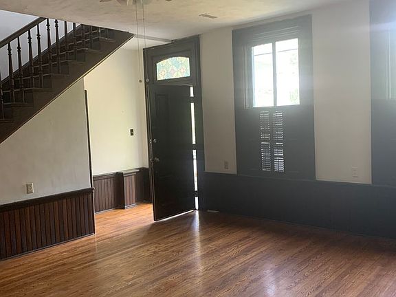 5th image of 525 North St APT 8