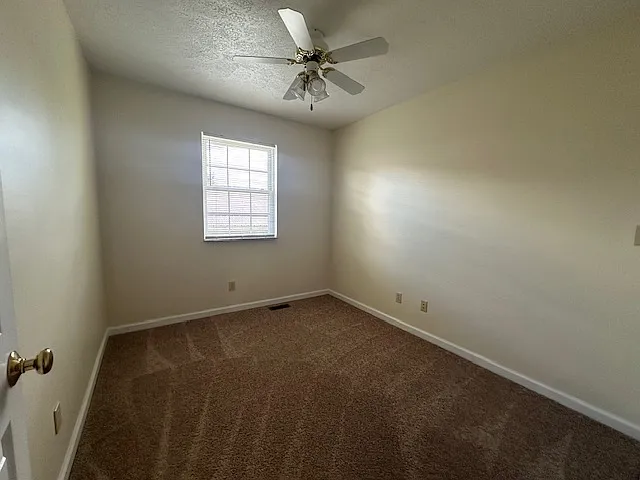 Sleepy Hollow Townhomes — Photo 53