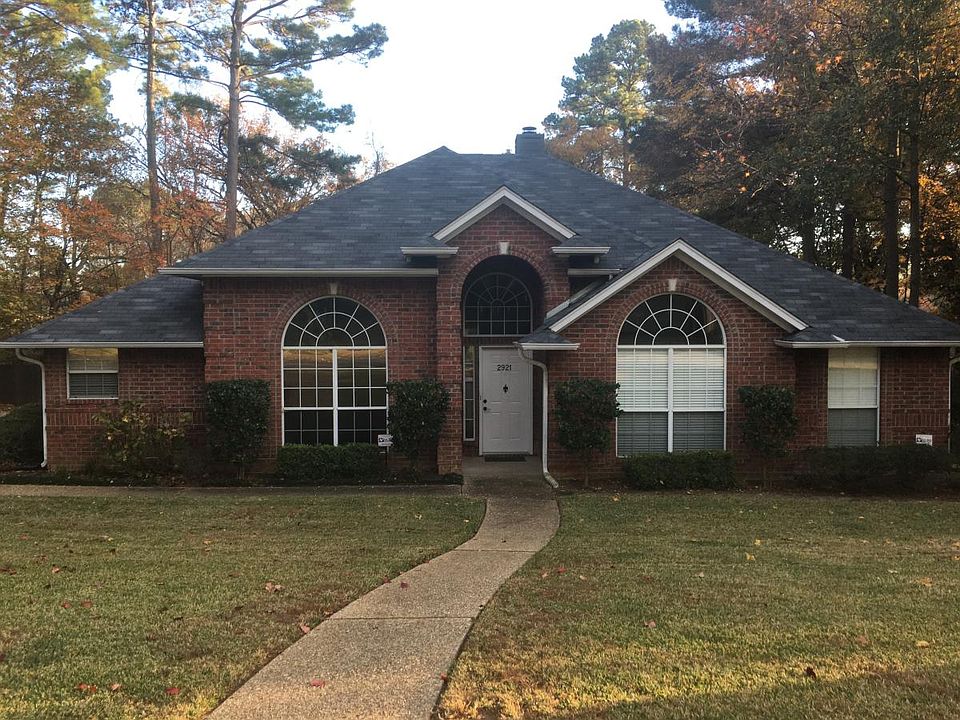 1st image of 2921 Rockbridge Rd