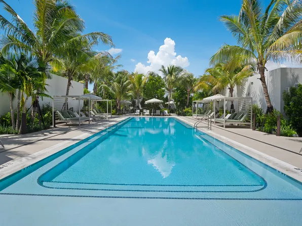 Garden Villa 5 Plan, 2200 Brickell